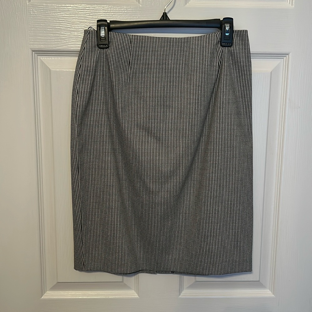 Women’s pencil skirt
